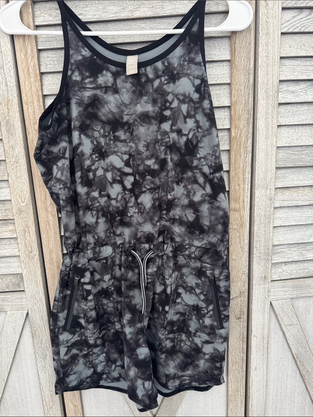 Athleta Kids Black & Gray multicolor Tie-Dye One-Piece Romper size 14